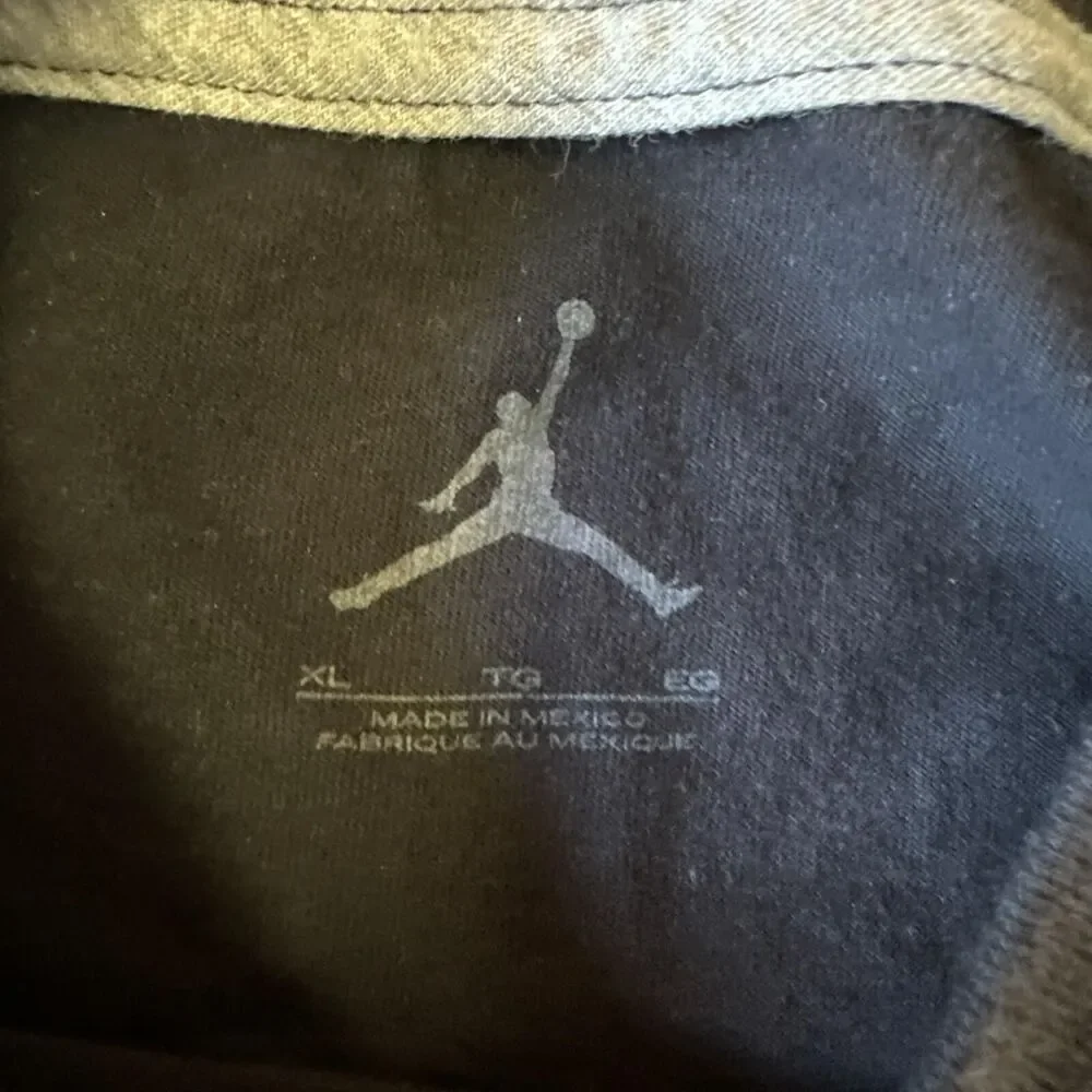 Vintage Nike Air Jordan Short Sleeve Shirt Men’s XL Black #23 Jumpman Logo